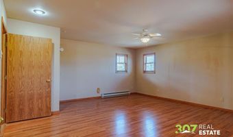 28 Grande View Dr, Cody, WY 82414