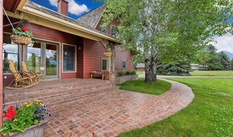 1160 Swan Horseshoe Dr, Bigfork, MT 59911