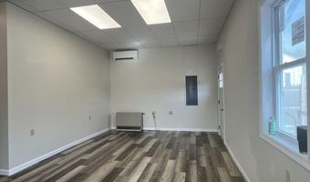 10 W Bates St, Auburn, ME 04210