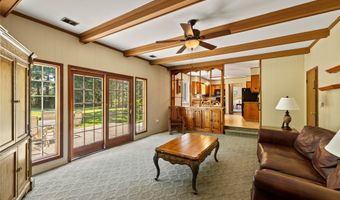 5 Daisy Ct, Airmont, NY 10901
