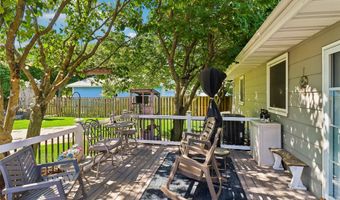 1214 NW Applewood St, Ankeny, IA 50023