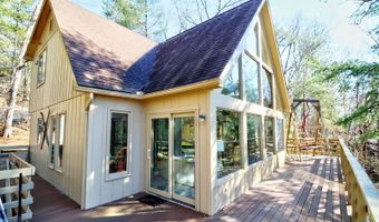 51 FORREST St, Basye, VA 22810