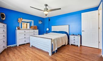 416 Ocean Ave, Beachwood, NJ 08722