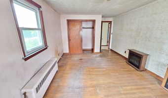 221 Truman St, Bridgeport, CT 06606