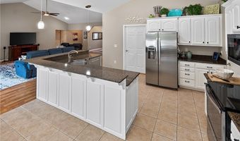 3 Ettington Dr, Bella Vista, AR 72714