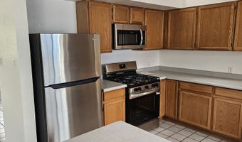 890 STOVALL Ave, Bosque Farms, NM 87068
