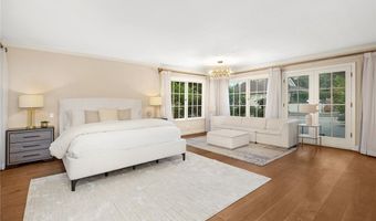 935 Fallen Leaf Rd, Arcadia, CA 91006