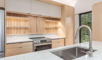 108 Truman Pl, Asheville, NC 28803