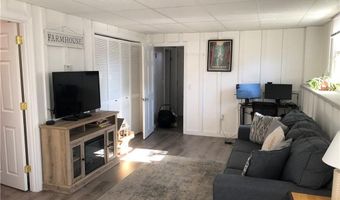 70 Mohawk St, Cumberland, RI 02864