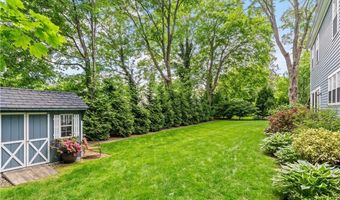 36 Ferry Ln, Barrington, RI 02806