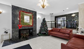 1121 ARLINGTON Blvd N 706, Arlington, VA 22209