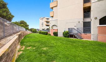3887 Pell Pl 325, San Diego, CA 92130