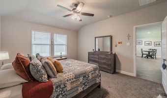 713 Breckenridge Park Dr, Alvarado, TX 76009