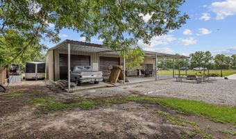 1054 Preston Broussard Rd, Arnaudville, LA 70512