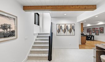 2100 Golfview Dr, Auburn, IN 46706