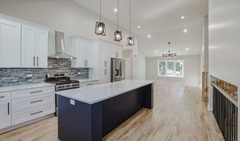 11236 S Lawler Ave, Alsip, IL 60803