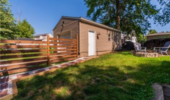 2730 Chelsea Dr, Akron, OH 44312