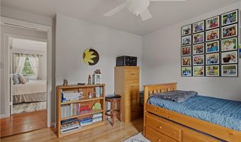 11 Carol Ave, Bristol, RI 02809