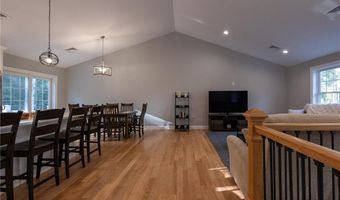 295 Hopkins Hollow Rd, Coventry, RI 02827