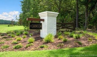 1064 Misty Creek Dr, Aberdeen, NC 28315