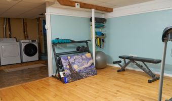 247 Burleigh Rd, Bangor, ME 04401