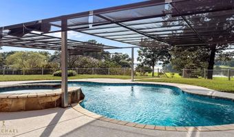 135 Oak Leaf Trl, Benton, LA 71006