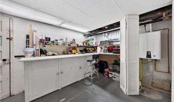 2051 W Livingston St, Allentown, PA 18104