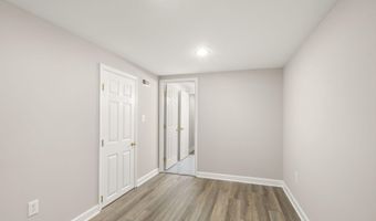 8470 NICOLE Ct, Annandale, VA 22003