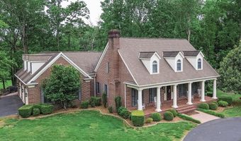 192 Lakeshore Dr, Albany, KY 42602