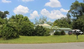 417 Lakepoint Rd, Alford, FL 32420