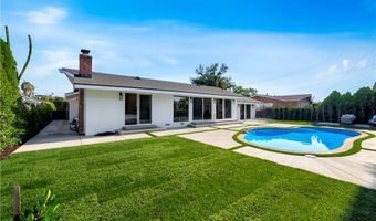 2613 W Chanticleer Rd, Anaheim, CA 92804