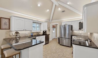 111 Hanging Moss Dr, Benton, LA 71006
