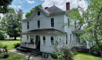 192 Clay St, Alderson, WV 24910