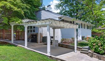 10228 HATHERLEIGH Dr, Bethesda, MD 20814
