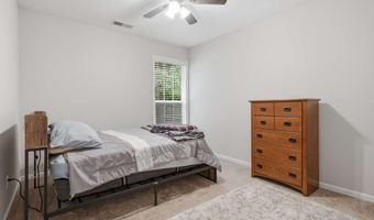 3749 Clear Lake Way NW, Acworth, GA 30101