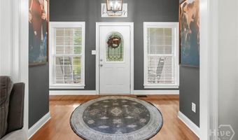 221 Creekside Dr, Arnoldsville, GA 30619