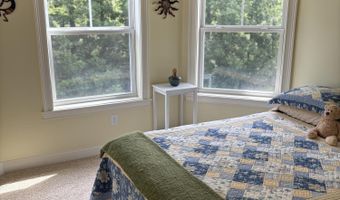 404 Kelly Cir, Altamont, NY 12009
