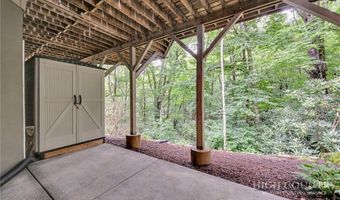 241 The Glens Blvd, Banner Elk, NC 28604