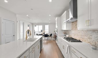 44508 LOWESTOFT Sq, Ashburn, VA 20147