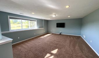 8866 Cascade Rd SE, Ada, MI 49301