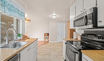20180 SW SANDRA Ct, Beaverton, OR 97003