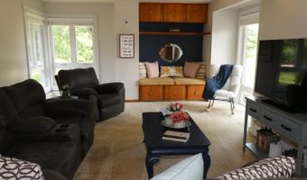 112 S 2nd St, Batesville, IN 47006