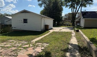 924 Kearney St, Atchison, KS 66002