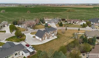5930 E Pheasant Dr, Ammon, ID 83401