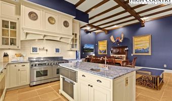 5742 NC Highway 194 S, Banner Elk, NC 28604