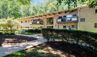 7758 DONNYBROOK Ct 101, Annandale, VA 22003