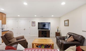 21495 TITHABLES Cir, Broadlands, VA 20148