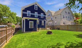 24 Thurston Ave, Newport, RI 02840