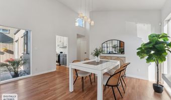 1034 Trellis Ln, Alameda, CA 94502