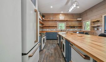 4119 Minnie Hall Rd, Autryville, NC 28318